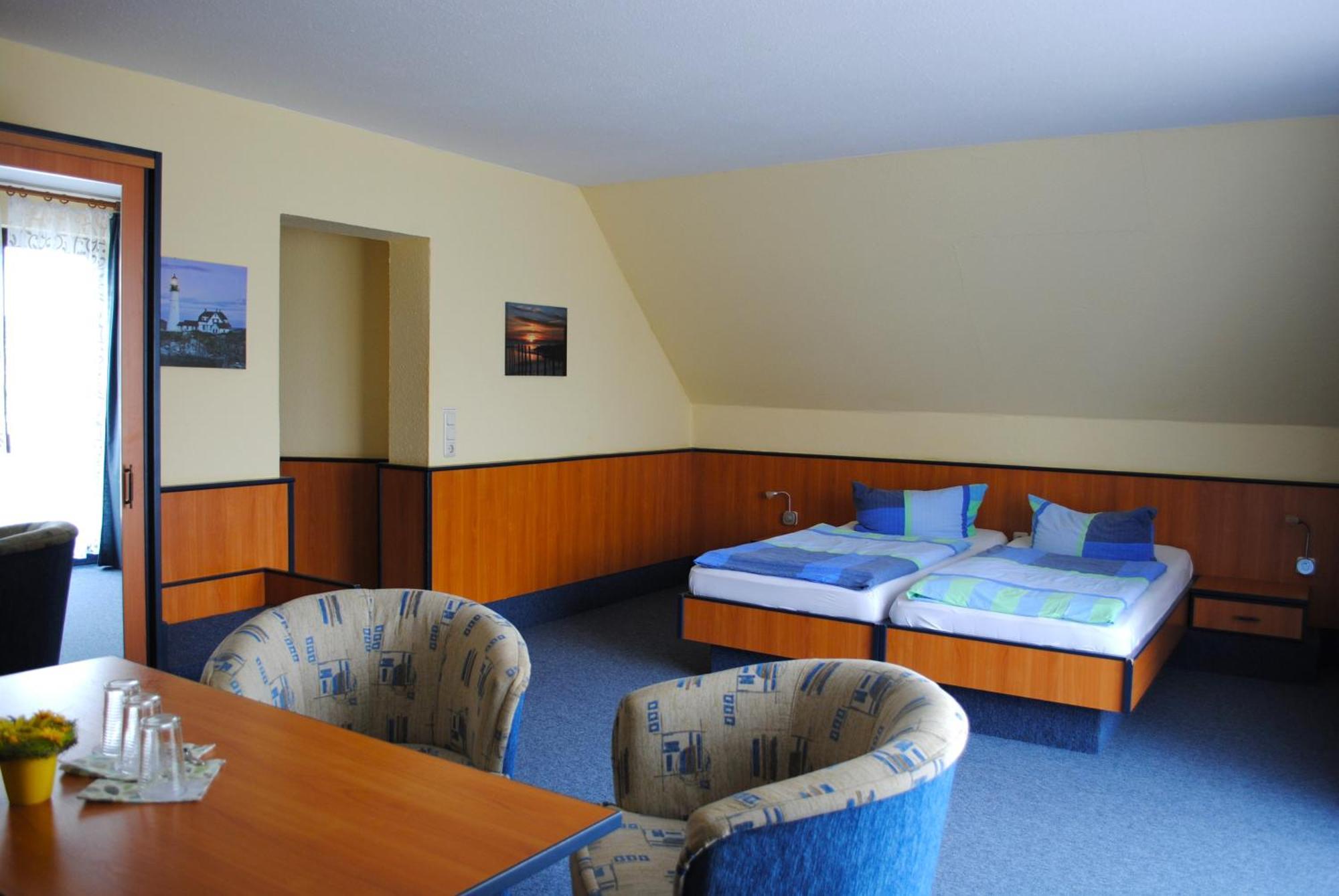 Haus Kathrin Hotel Zecherin Exterior photo