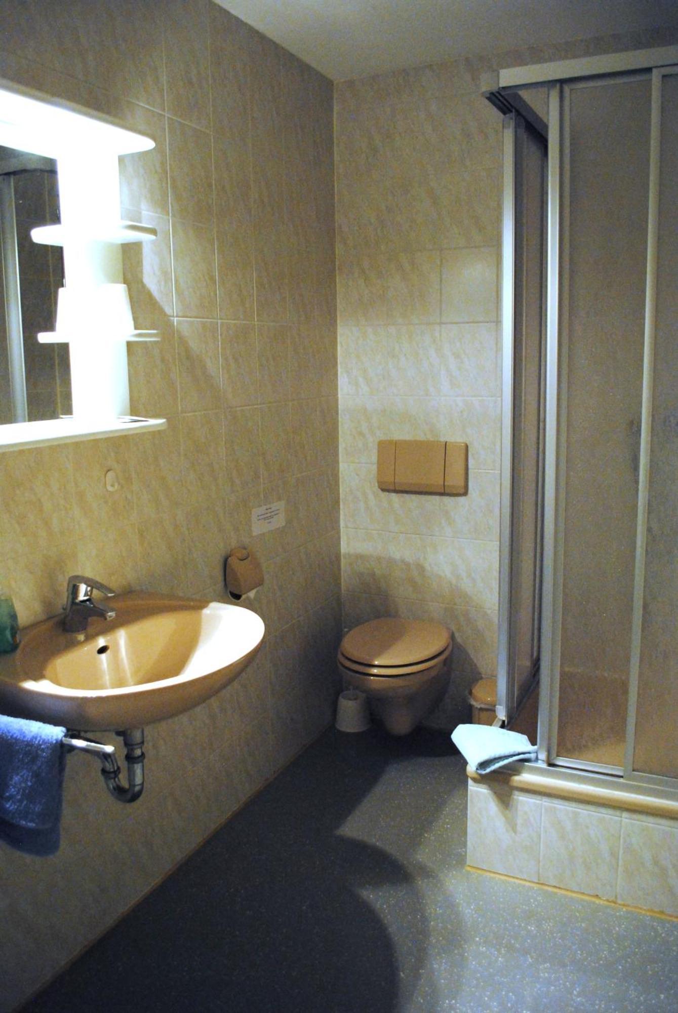 Haus Kathrin Hotel Zecherin Exterior photo